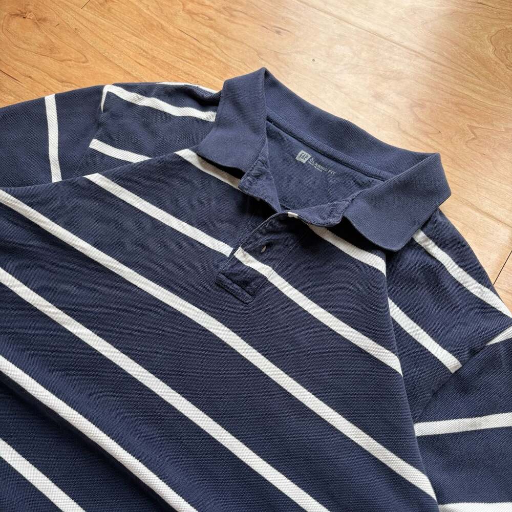 Preppy/Streetwear Gap Blue and White Striped Short Sleeve Polo Shirt Large
